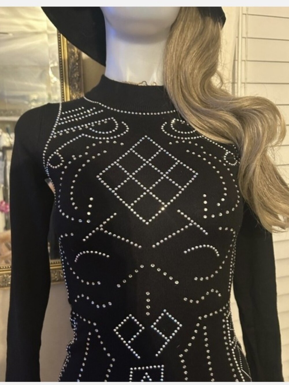 Black Studded Long-Sleeve Bodycon Dress - Picture 5 of 10